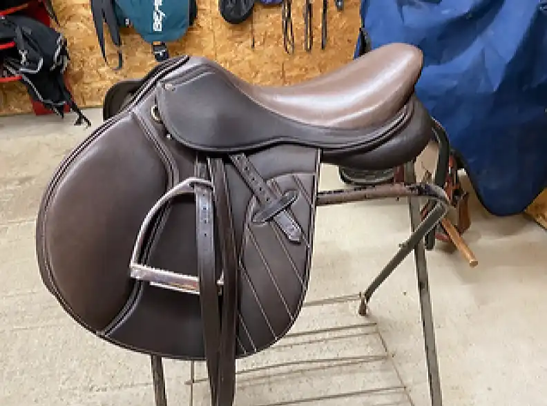 HDR Synergy Plus Saddle